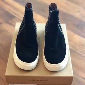 Lucky Brand booties